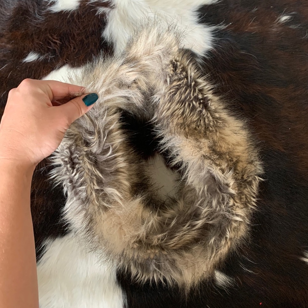 Faux fur scarf